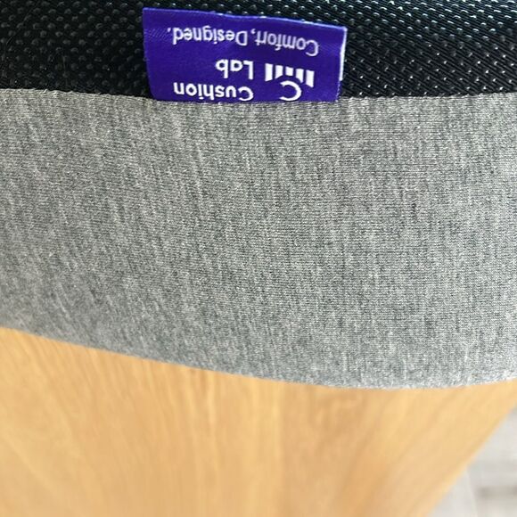 Cushion Lab Patented Pressure Relief Seat Cushion, Light Grey, NWOT - Picture 4 of 7